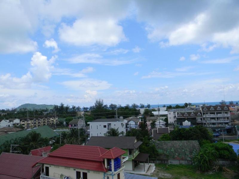 G&B Guesthouse Patong Luaran gambar