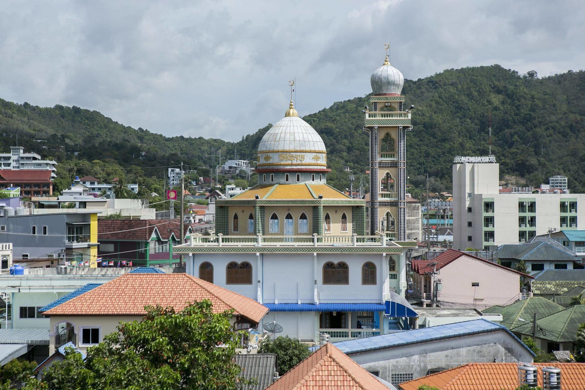 G&B Guesthouse Patong Luaran gambar