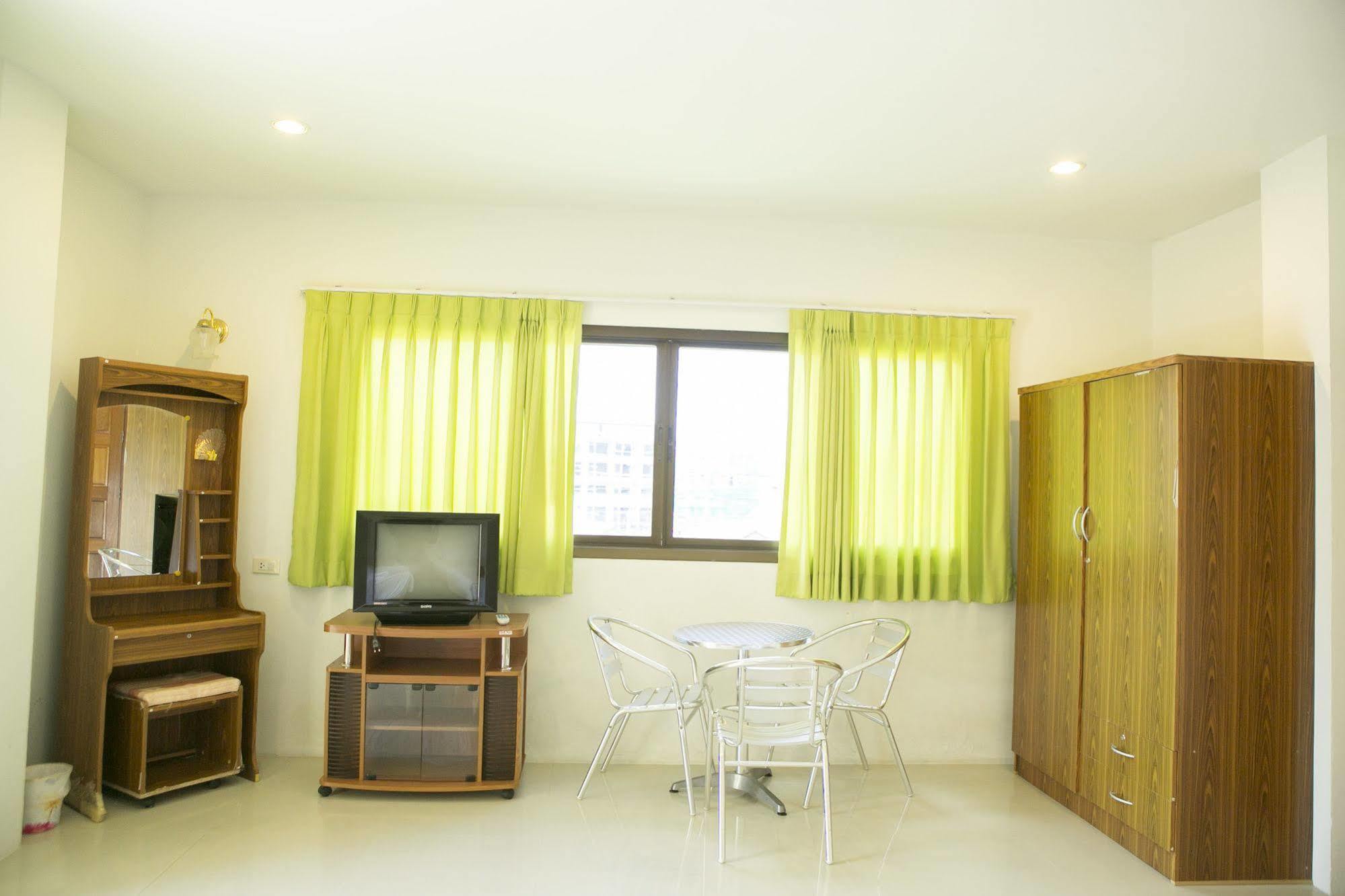 G&B Guesthouse Patong Luaran gambar