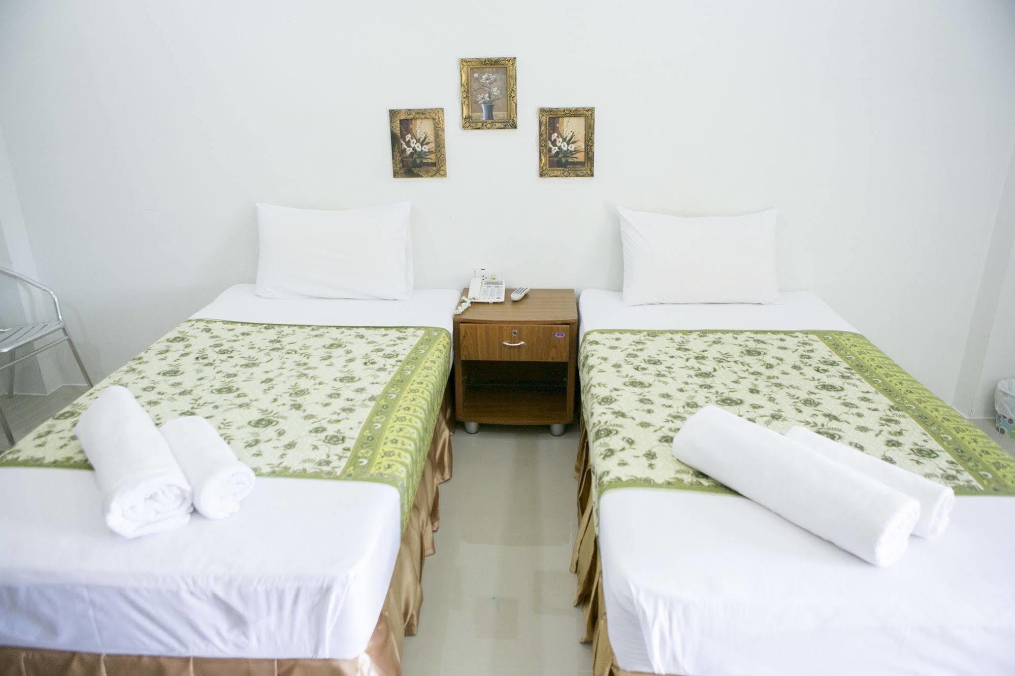 G&B Guesthouse Patong Luaran gambar